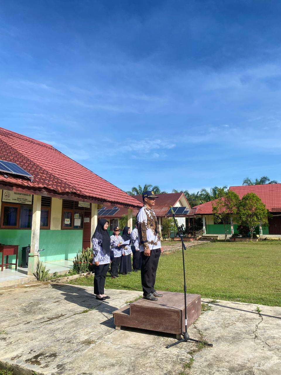 Upacara HGN  SMAN 1 Permata Kecubung Tahun 2025